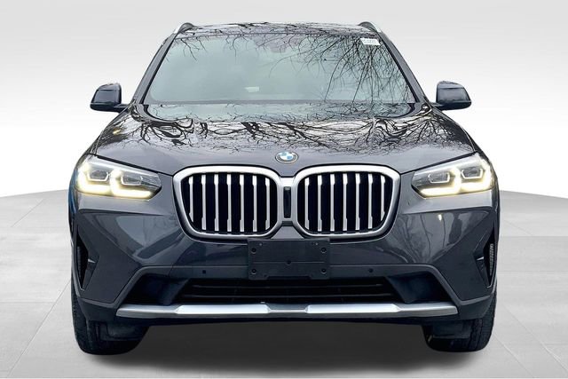 Used 2023 BMW X3 xDrive30i w/ Premium Package image 3