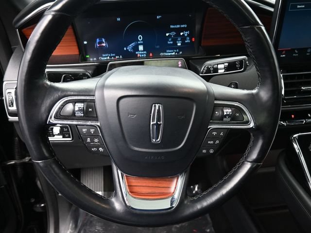 Used 2024 Lincoln Navigator Reserve AWD/4WD image 22
