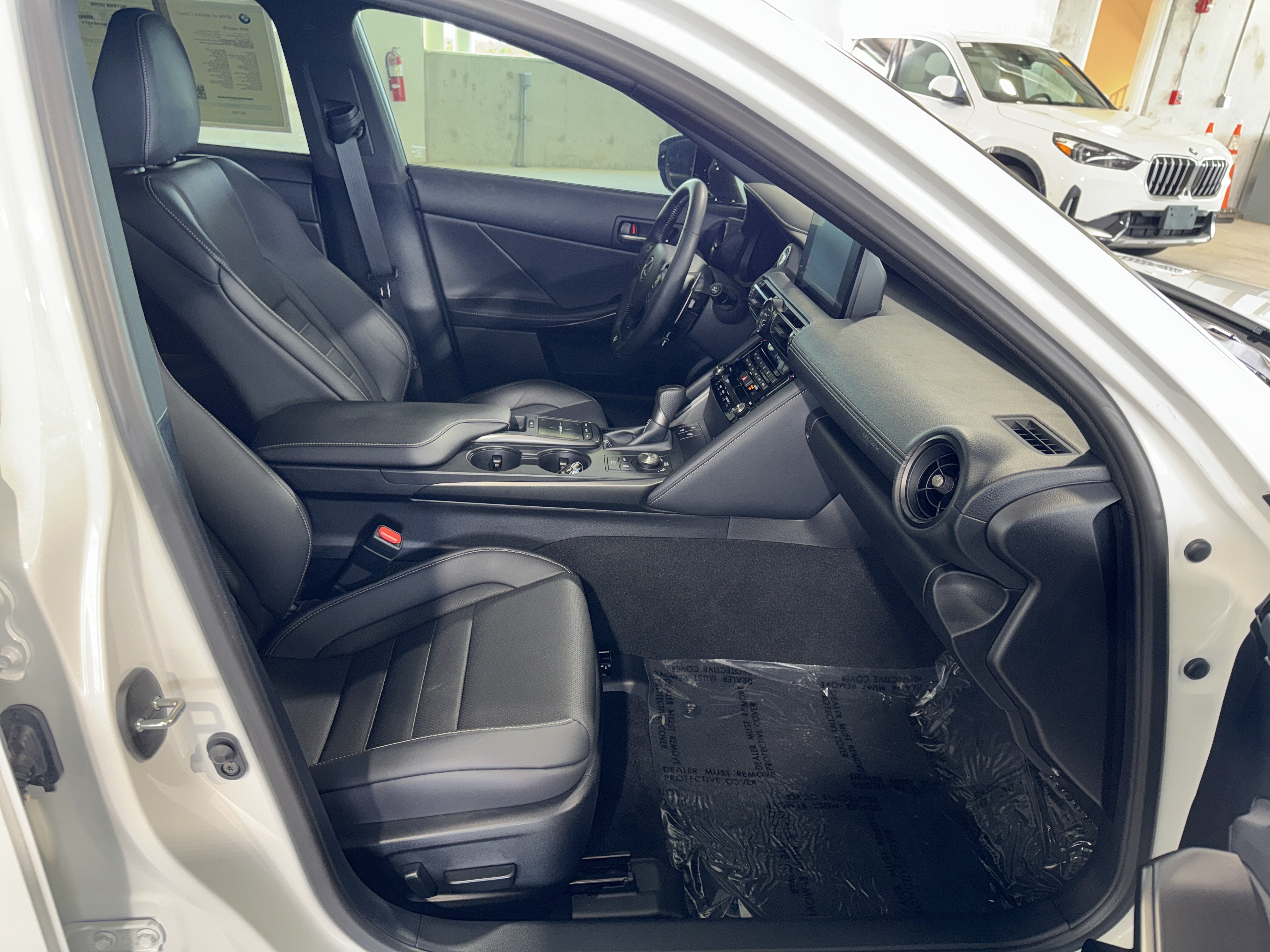Used 2025 Lexus IS 350 F Sport RWD image 10