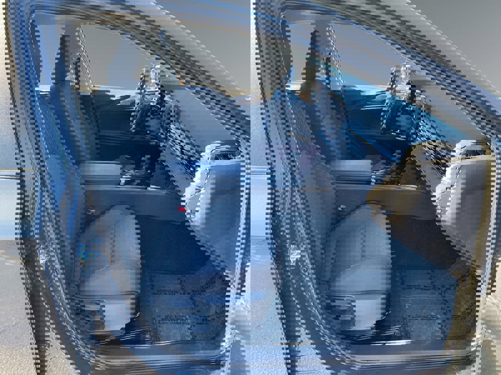 Used 2025 Toyota Camry LE w/ Convenience Package image 15