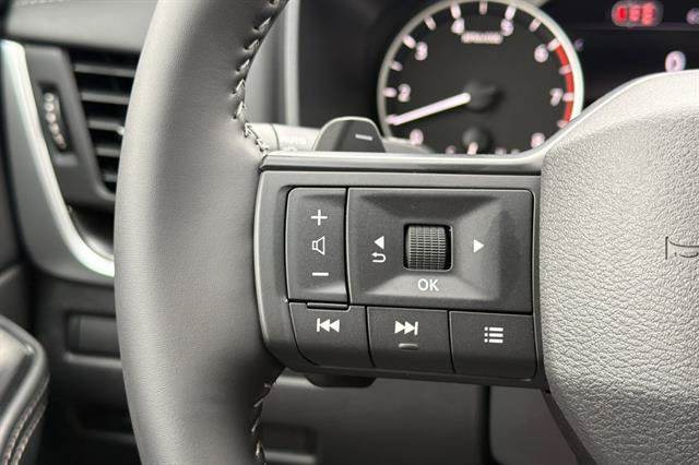 New 2026 Nissan Rogue SV FWD image 26