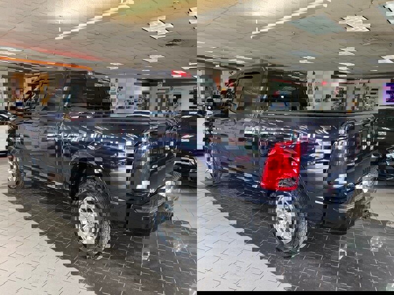 Used 2016 RAM 1500 Outdoorsman image 8