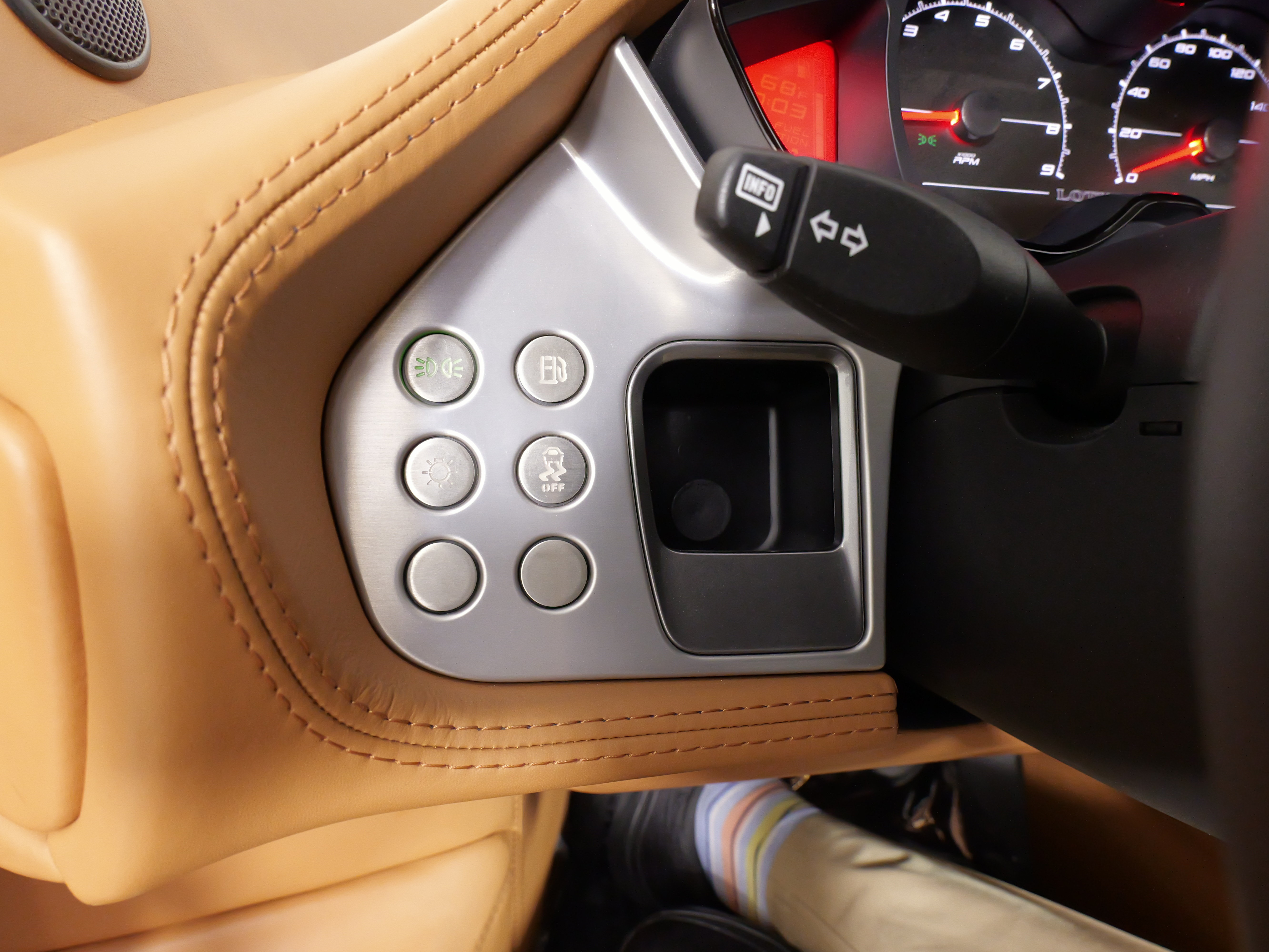 Used 2014 Lotus Evora 2+2 RWD image 34