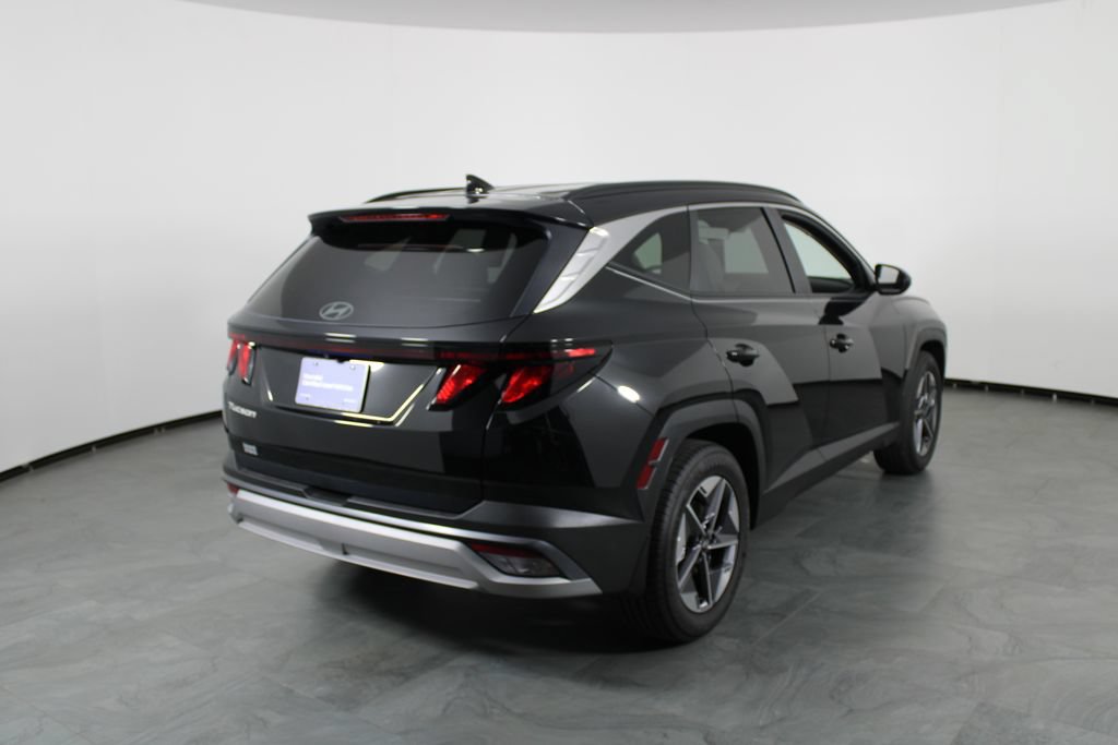 Used 2026 Hyundai Tucson SEL FWD image 16