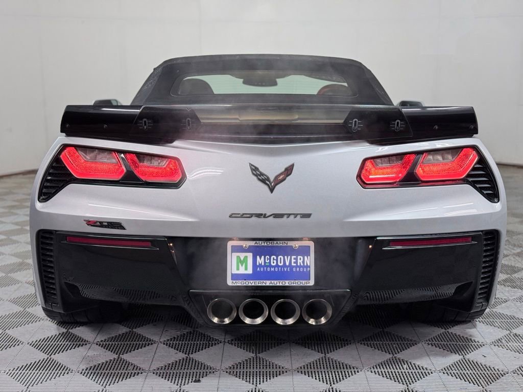 Used 2015 Chevrolet Corvette Z06 w/ 2LZ Preferred Equipment Group image 5
