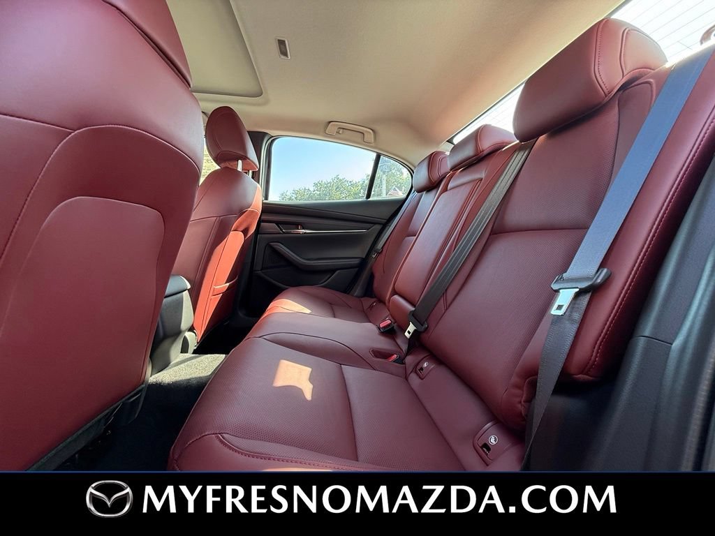 New 2026 MAZDA MAZDA3 Carbon AWD/4WD image 34
