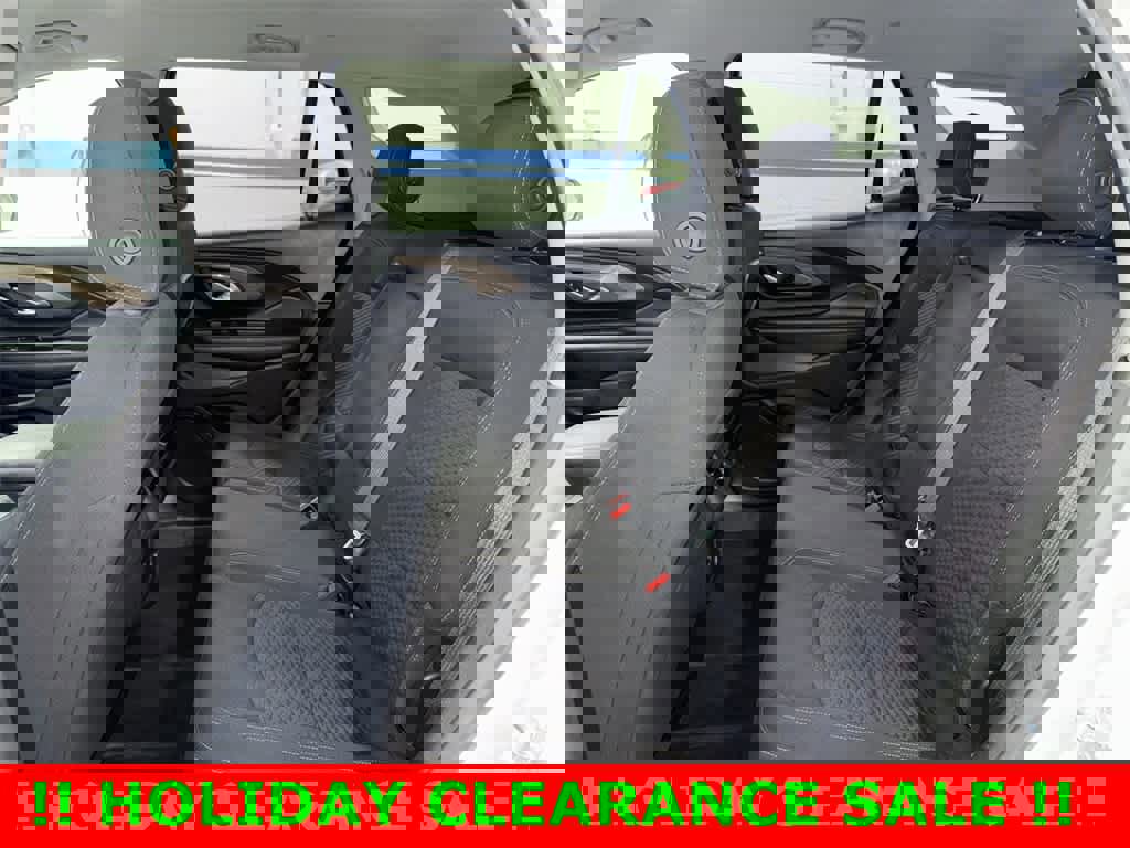 Used 2020 GMC Terrain SLE w/ Driver Convenience Package image 17