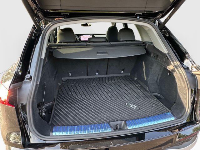 Certified 2025 Audi Q5 Premium Plus AWD/4WD image 13