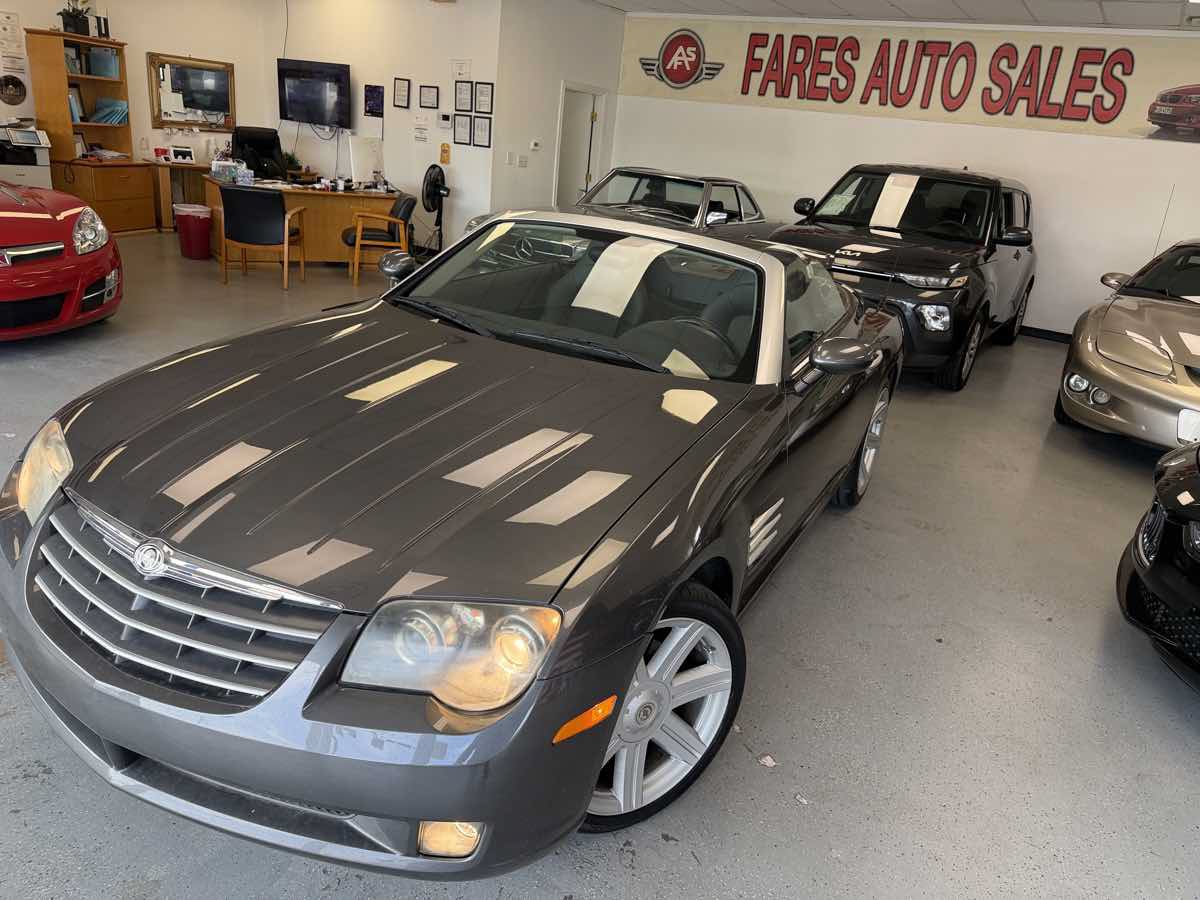 Used 2005 Chrysler Crossfire Limited RWD image 14