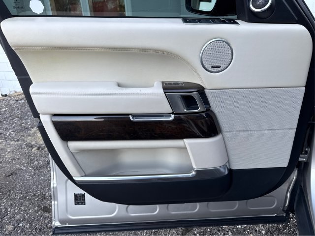 Used 2015 Land Rover Range Rover Autobiography AWD/4WD image 21