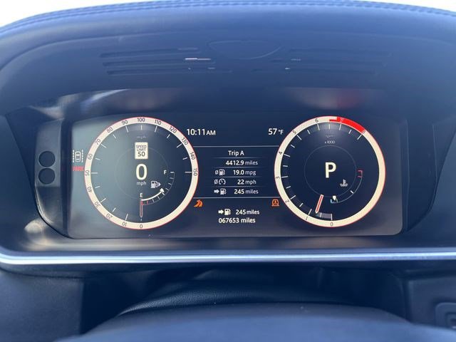 Used 2017 Land Rover Range Rover Sport HSE Dynamic image 16