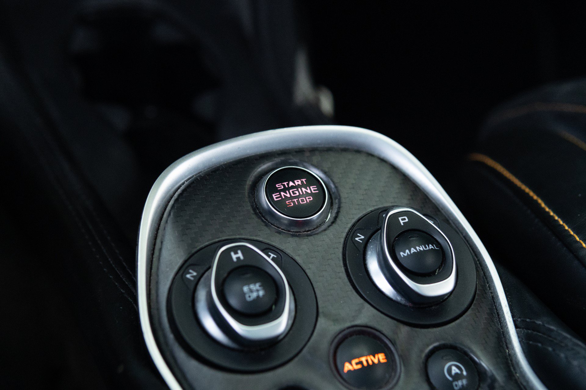 Used 2018 McLaren 570S RWD image 39