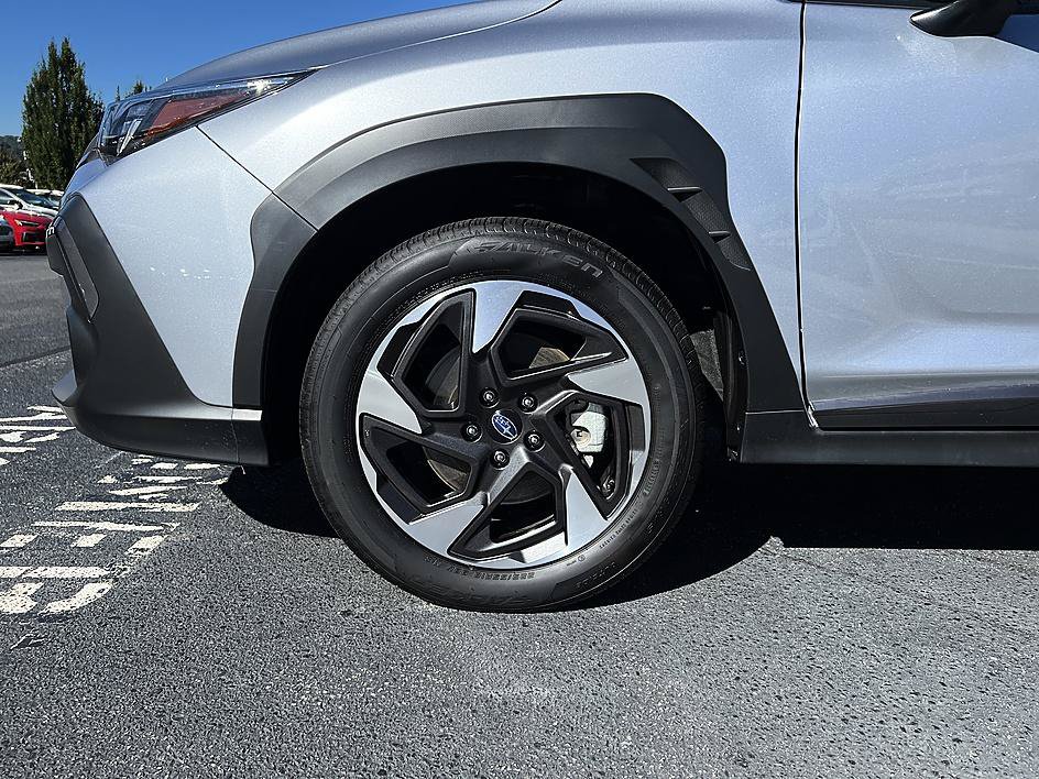 Certified 2025 Subaru Crosstrek 2.5i Limited w/ Crosstrek Mirror Package AWD/4WD image 8