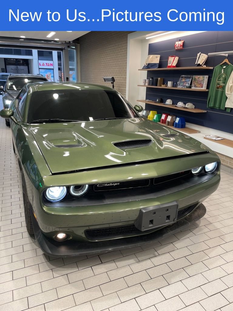 Used 2021 Dodge Challenger R/T Scat Pack w/ Plus Package image 2