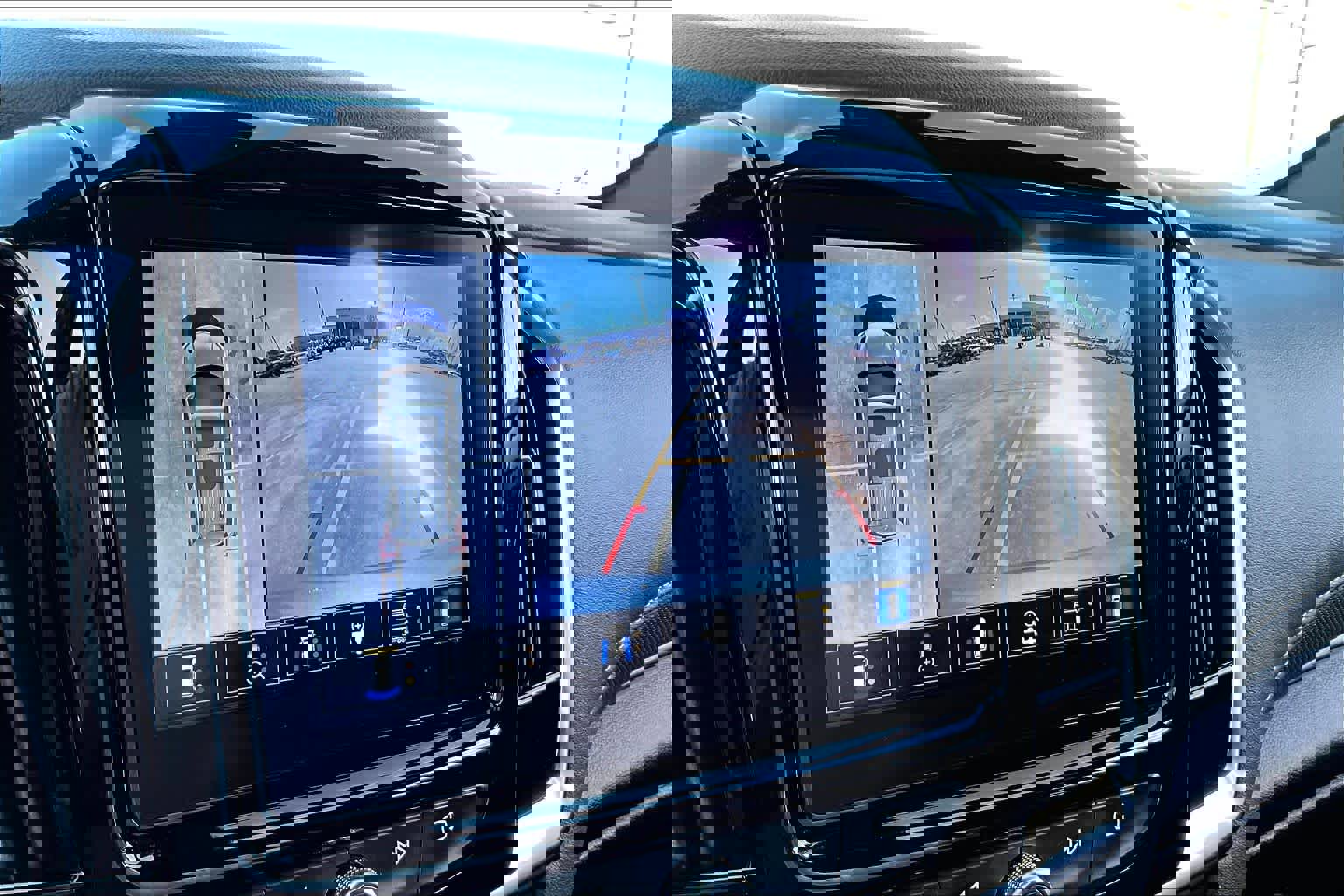 Used 2023 Chevrolet Traverse Premier w/ Redline Edition image 26