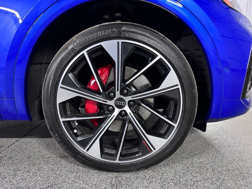 Used 2024 Audi SQ5 Prestige AWD/4WD image 8