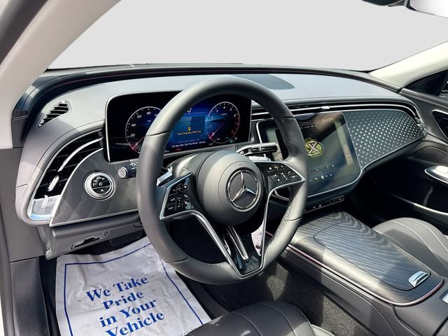 Used 2025 Mercedes-Benz E 450 4MATIC Sedan image 10