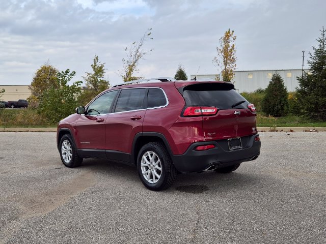 Used 2015 Jeep Cherokee Latitude w/ Comfort/Convenience Group AWD/4WD image 7