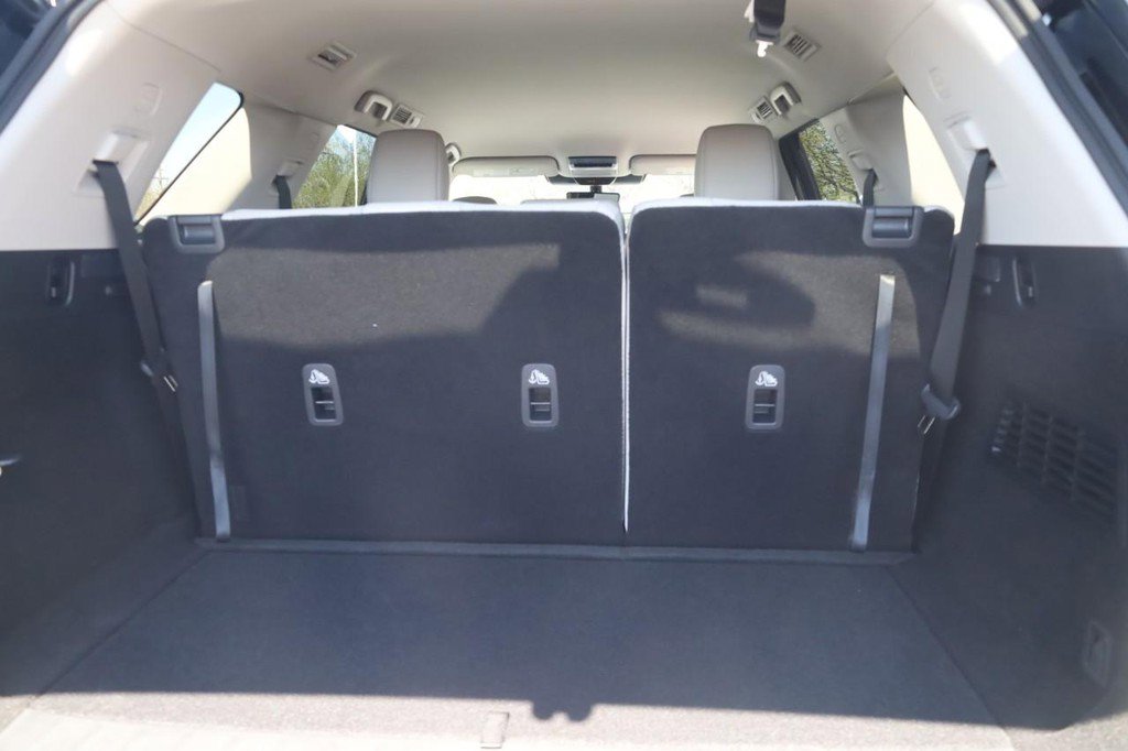 New 2026 Nissan Pathfinder SL image 24