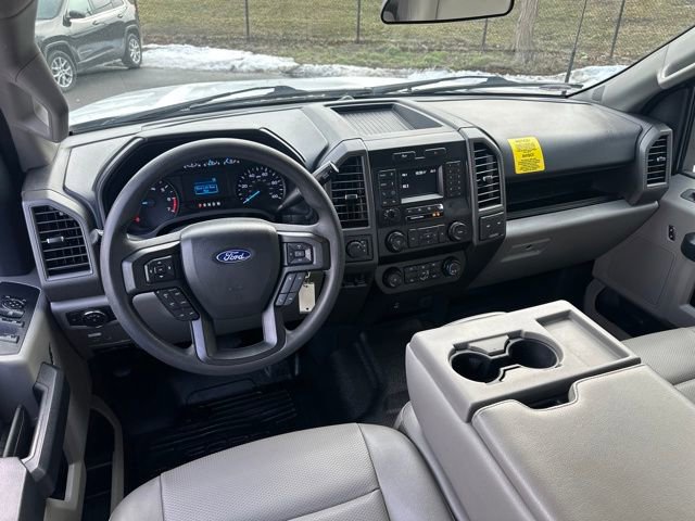 Used 2022 Ford F350 XL w/ Power Equipment Group image 23
