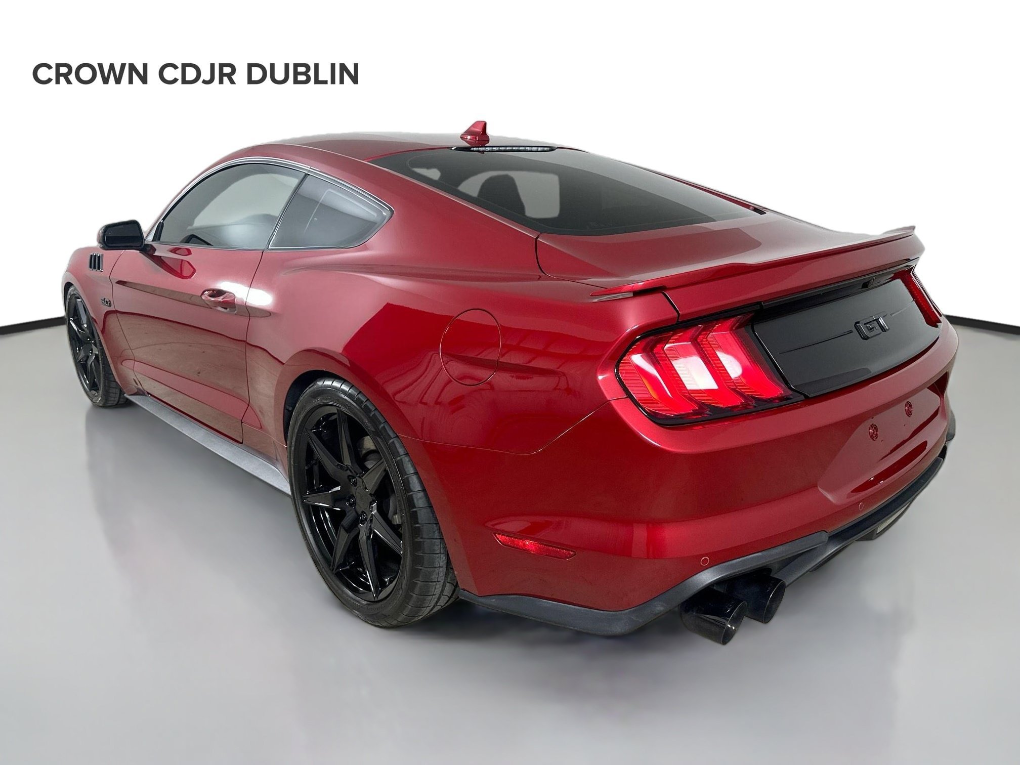 Used 2021 Ford Mustang GT Premium w/ Equipment Group 401A RWD image 7