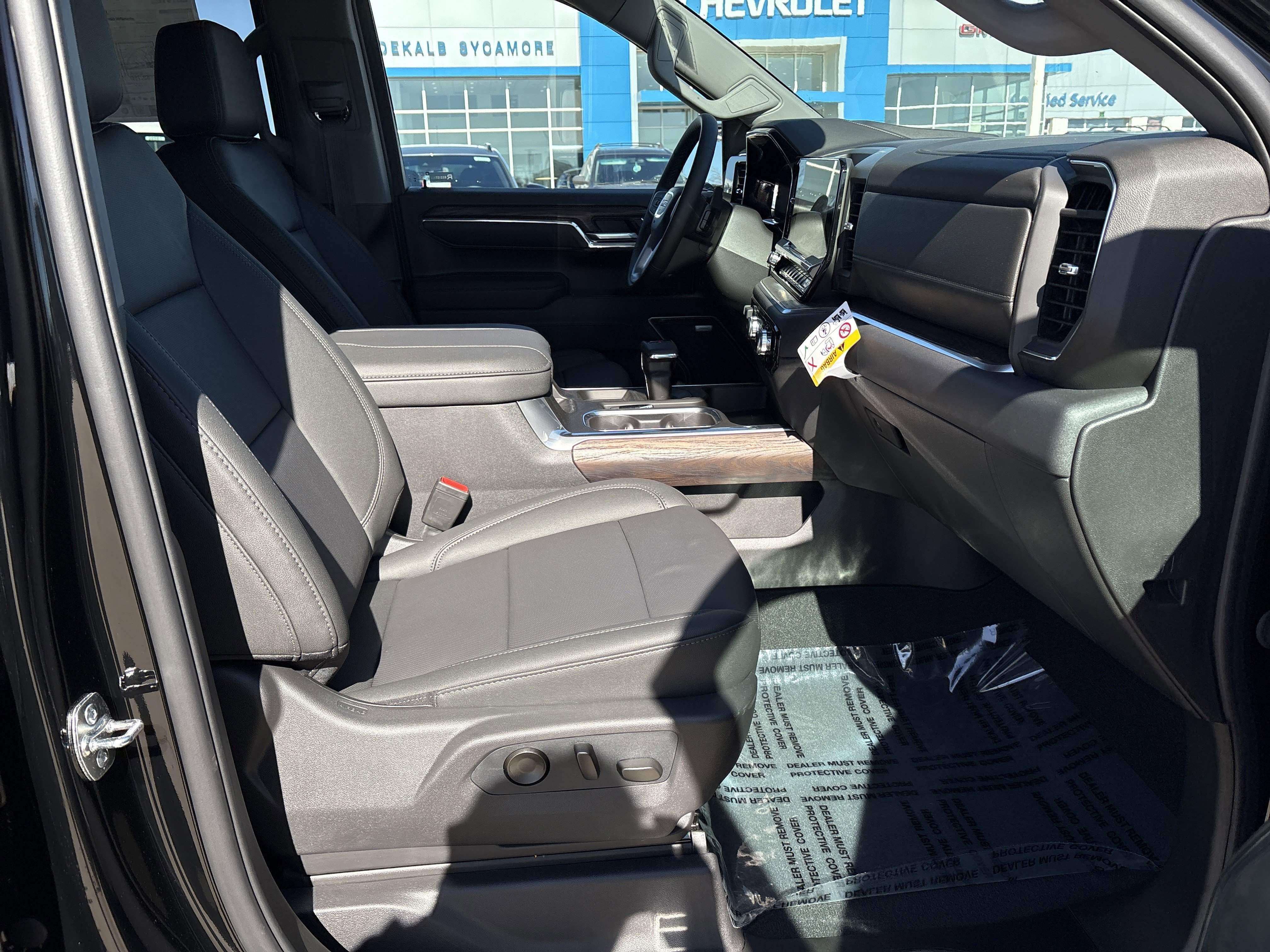 New 2026 GMC Sierra 1500 SLT w/ SLT Premium Plus Package image 23