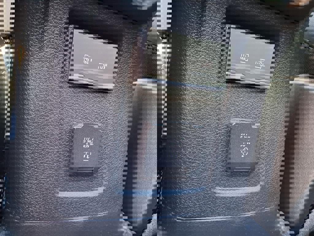 Certified 2025 Jeep Wrangler Unlimited Rubicon image 28