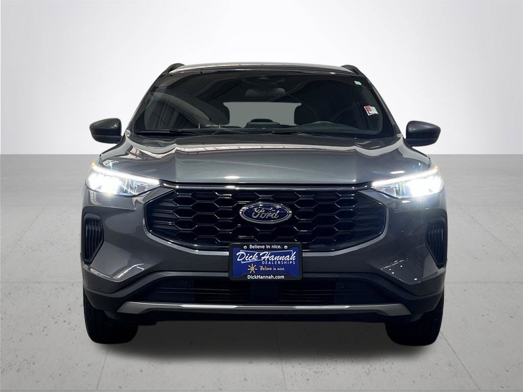 Certified 2025 Ford Escape ST-Line AWD/4WD image 4