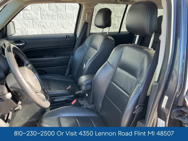 Used 2016 Jeep Patriot High Altitude AWD/4WD image 15