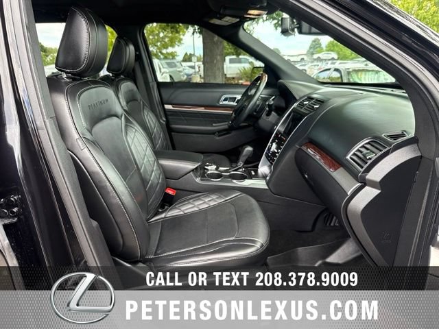 Used 2019 Ford Explorer Platinum AWD/4WD image 13