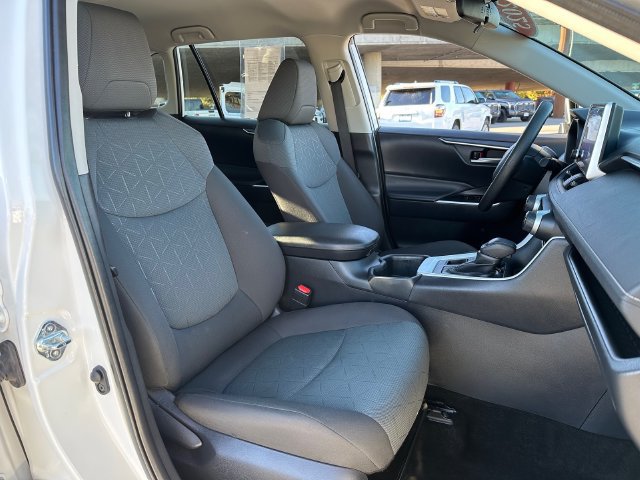 Certified 2025 Toyota RAV4 XLE AWD/4WD image 10