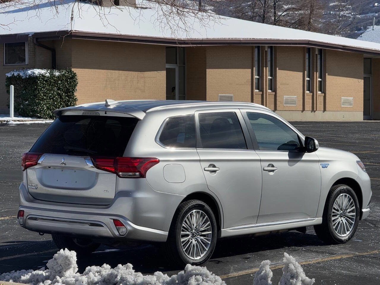 Used 2022 Mitsubishi Outlander SEL AWD/4WD image 5