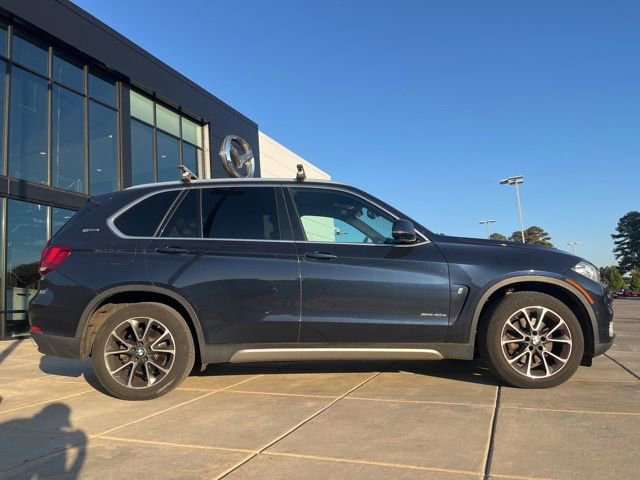Used 2018 BMW X5 xDrive40e image 3