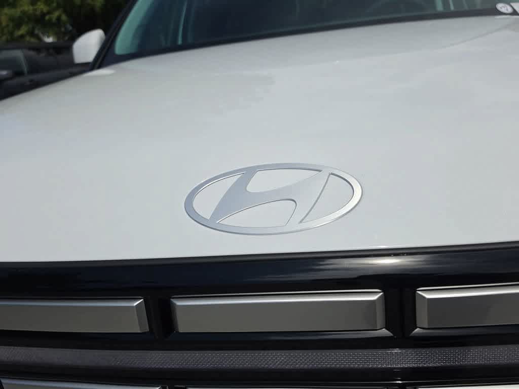 New 2027 Hyundai Santa Fe SE FWD image 12