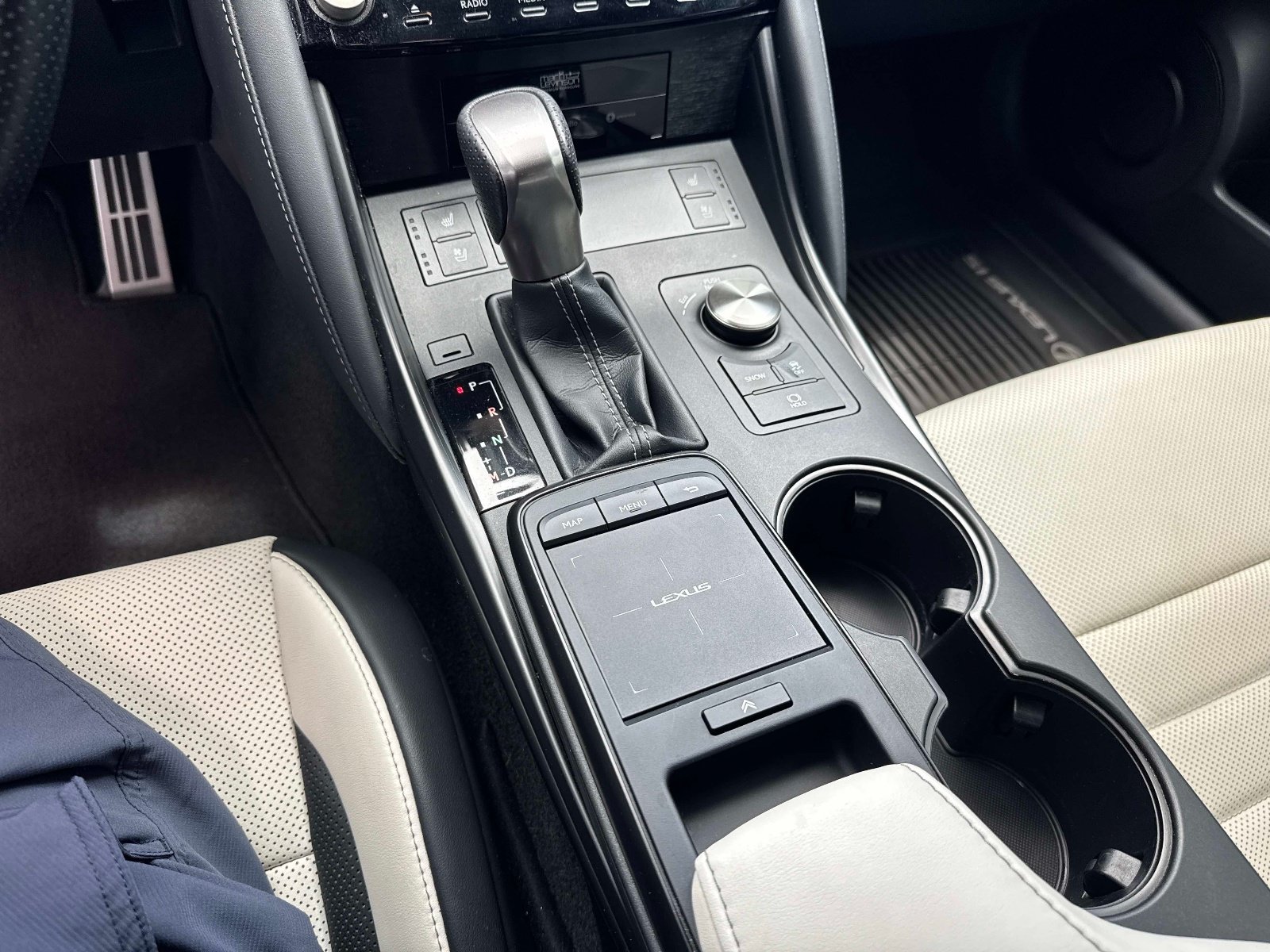 Certified 2022 Lexus IS 350 F Sport RWD image 25