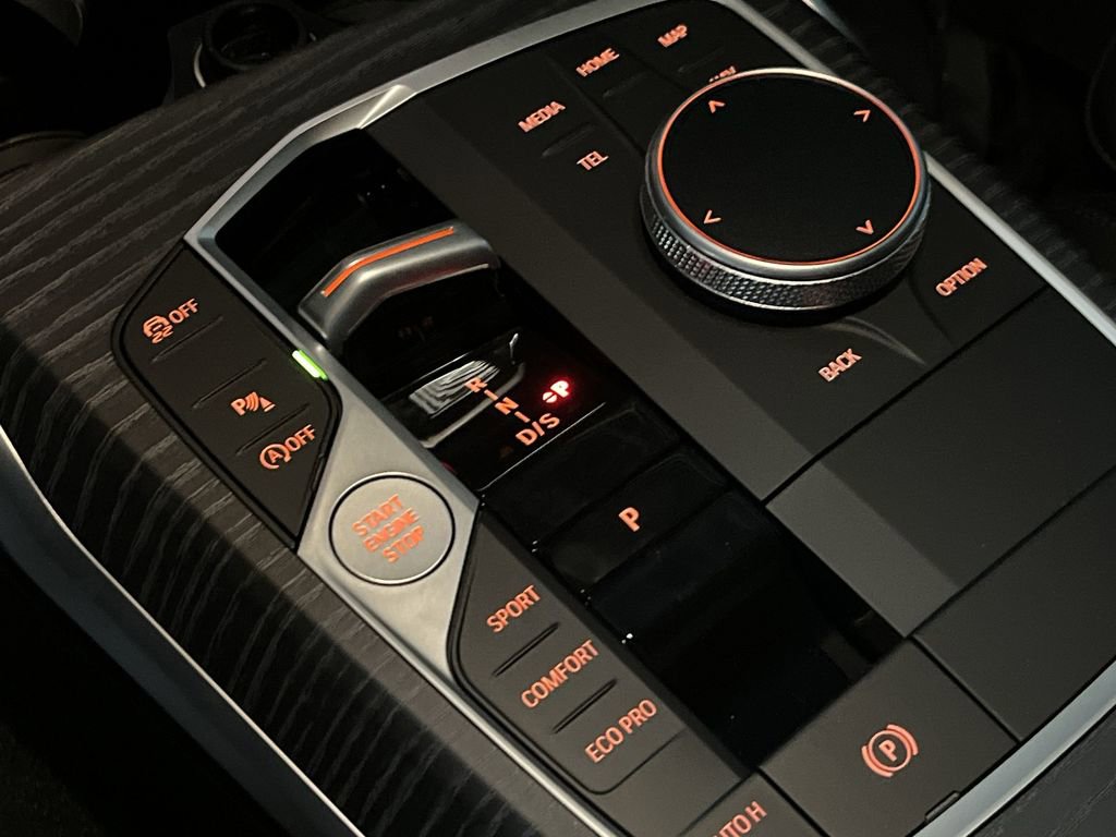 New 2025 BMW 330i xDrive Sedan w/ Convenience Package image 20