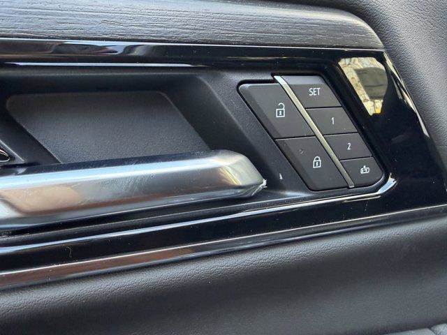 New 2026 GMC Yukon XL Denali w/ Sun & Power Step Package image 29