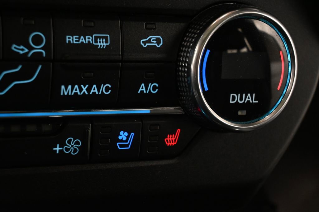 Used 2019 Ford Expedition Limited w/ Special Edition Package image 17