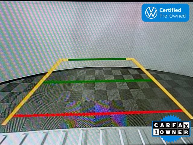 Certified 2022 Volkswagen Tiguan SE w/ Panoramic Sunroof Package image 15