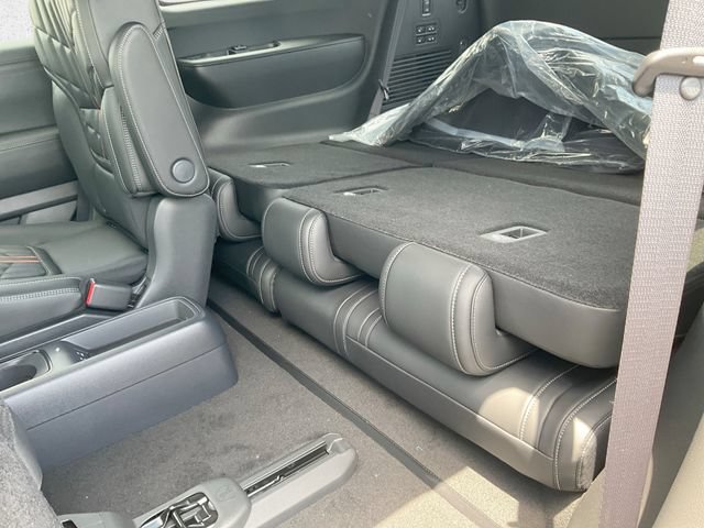 New 2026 Nissan Armada PRO-4X w/ Captain's Chari Seat Package AWD/4WD image 30