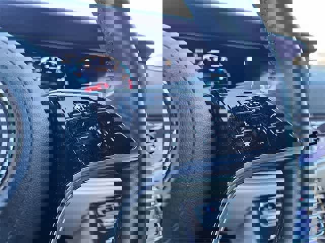 Used 2021 Mercedes-Benz E 350 Sedan image 23