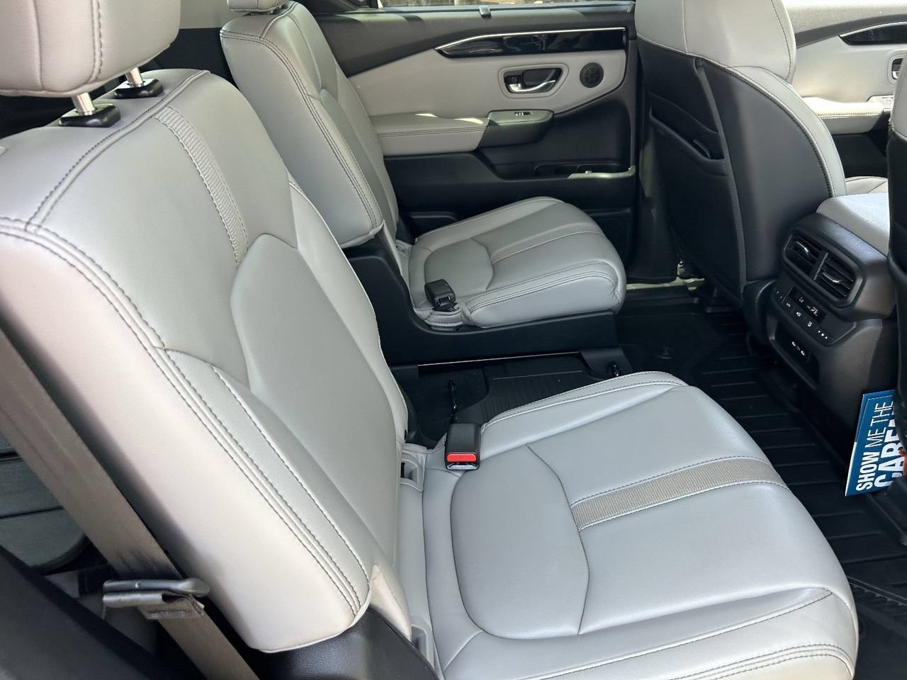 Used 2024 Honda Pilot Touring image 15