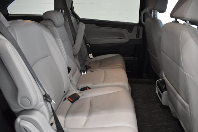 Used 2024 Honda Odyssey EX-L image 17