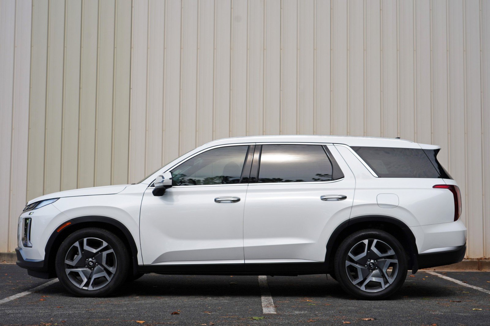 Used 2025 Hyundai Palisade SEL FWD image 7