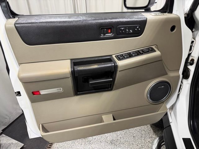 Used 2005 HUMMER H2 w/ Chrome Appearance Package image 18