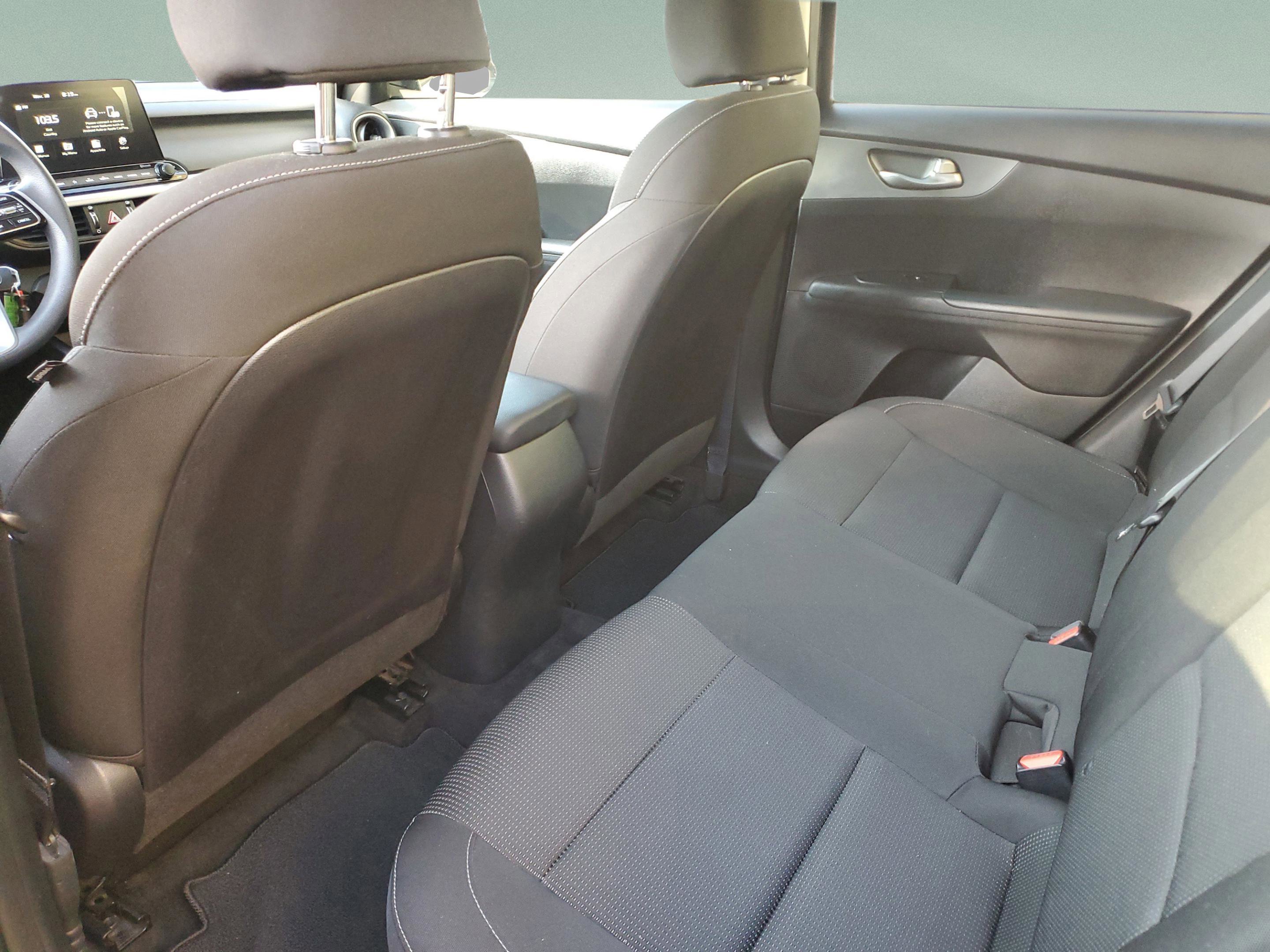 Used 2021 Kia Forte LXS image 6