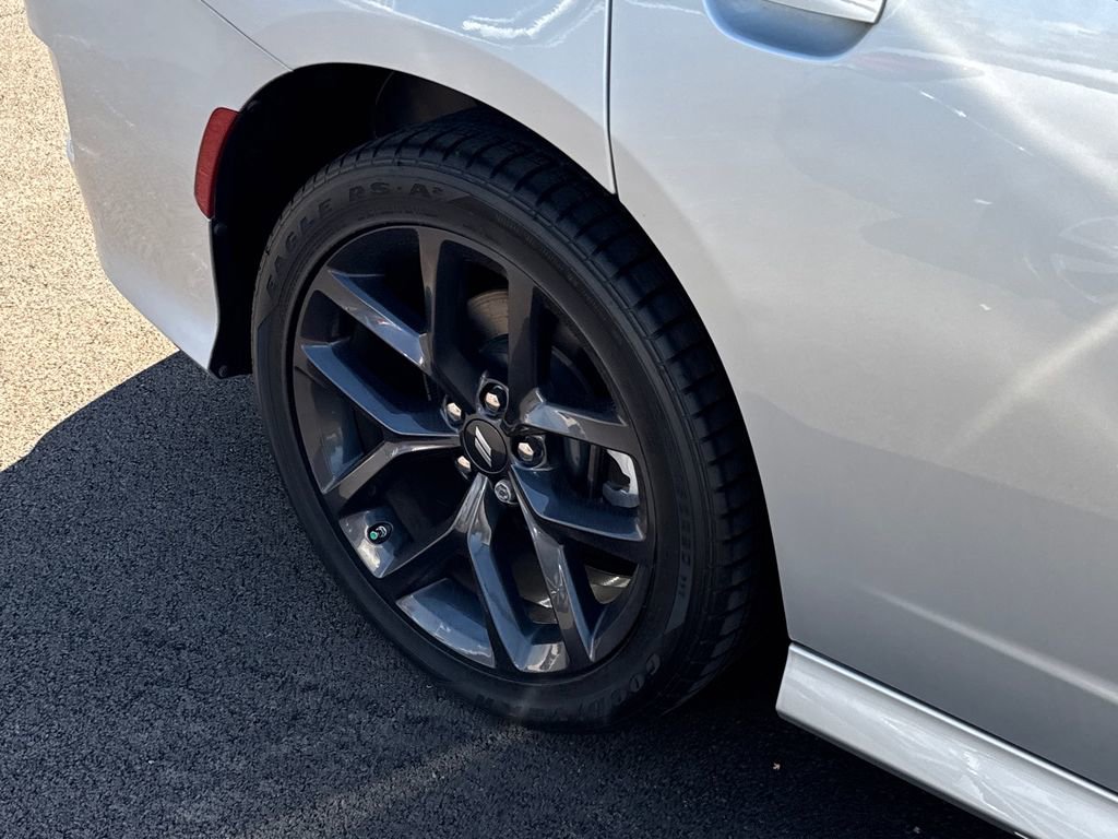 Used 2023 Dodge Charger R/T w/ Blacktop Package RWD image 12