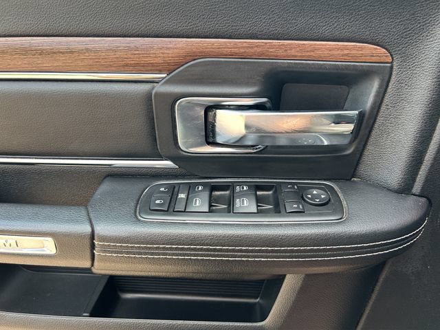 Used 2014 RAM 3500 Laramie AWD/4WD image 15