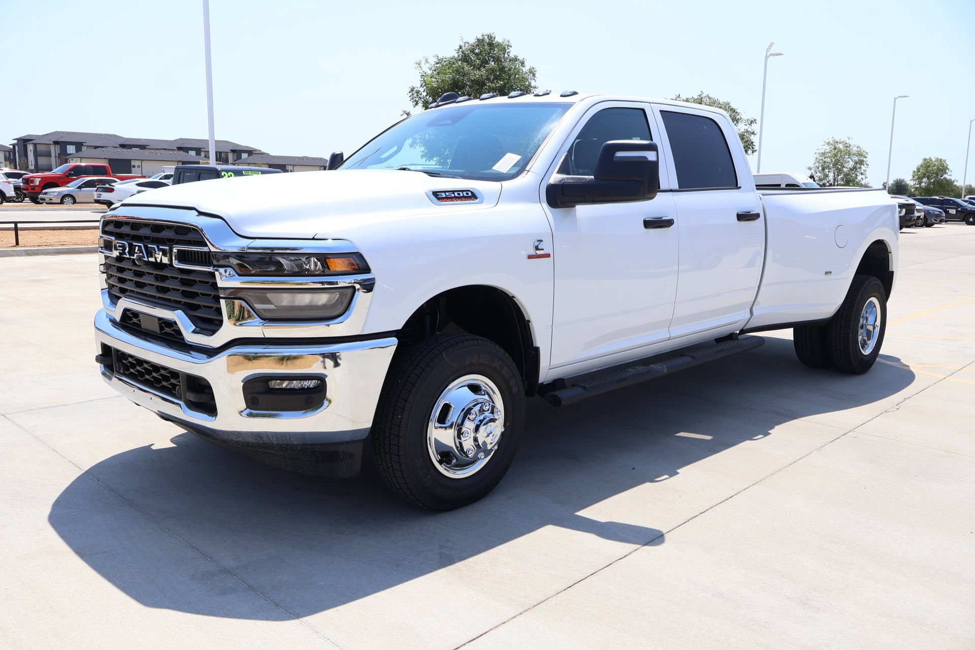 New 2026 RAM 3500 Tradesman AWD/4WD image 10