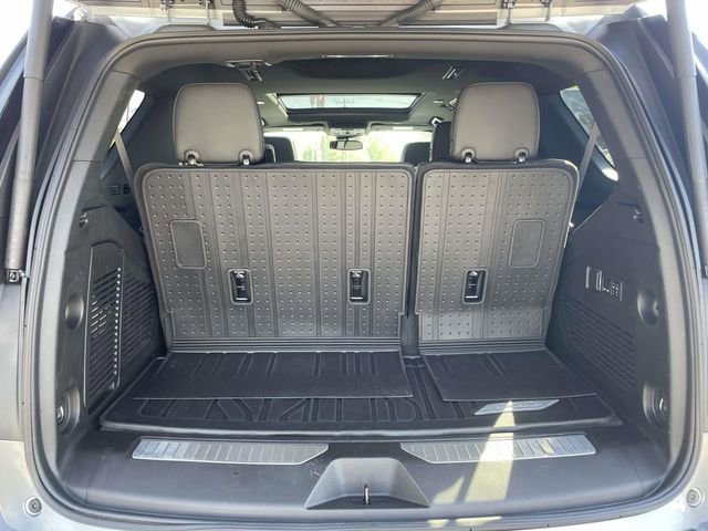 Used 2023 Chevrolet Tahoe Z71 w/ Luxury Package image 8